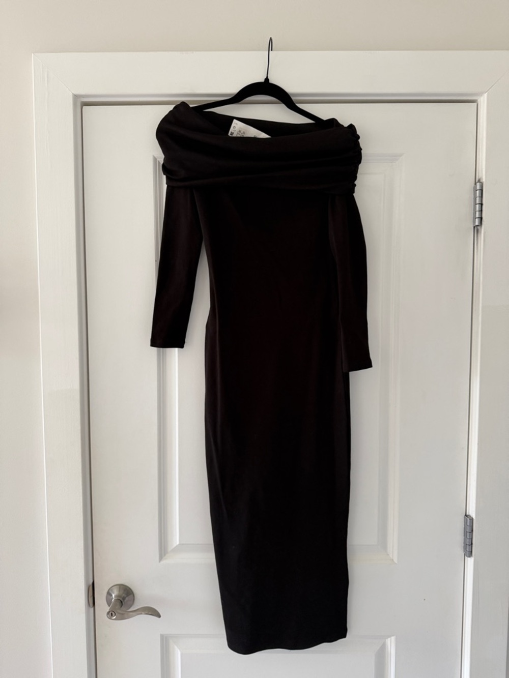 Zara Black Off-Shoulder Long Sleeve Midi Dress